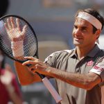 Federer: "No hay nadie que se acerque a Nadal en Roland Garros"