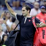 Roger Federer supera a Berrettini y aspira a las semifinales