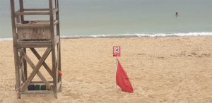 bandera roja, playa, can pere antoni