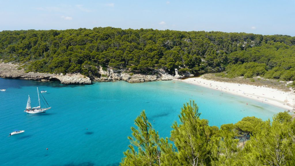 playa trebalúger Menorca