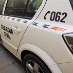 Guardia Civil identifica a los asistentes a una fiesta ilegal en un chalet de Alcúdia