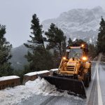 Reabren el tramo de la carretera de la Serra cortada por acumulación de nieve