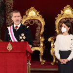 Felipe VI asegura que "la Constitución es el camino libre y democráticamente decidido por el pueblo español"