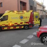 Bombers de Palma y SAMU 061 auxilian a una persona con obesidad que ha caído en su domicilio