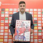 El mallorquín, Carlos Carmona, se despide del Sporting de Gijón tras disputar 293 partidos