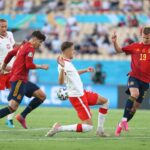 España busca los cuartos de final ante la Croacia de Modric