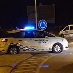 Realizan varias cargas policiales en Magaluf por altercados de turistas en coches y mobiliario urbano
