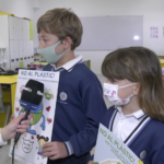 Los alumnos del colegio San Cayetano han aprendido a cómo combatir el cambio climático reciclando y reutilizando